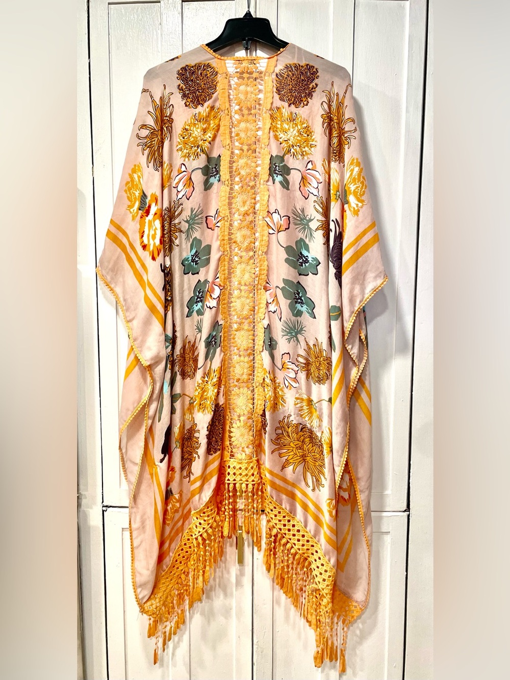 WOVEN HEART Tan Floral Boho Kimono Duster Crochet Lace Orange Fringe Detail
